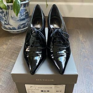 Ann Taylor Cannes Oxford Pumps